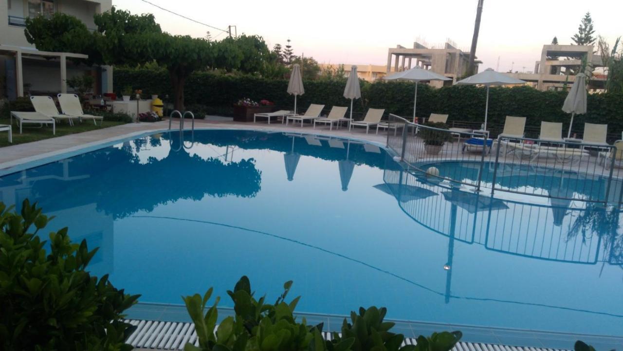 Melina Beach Platanés Exterior photo