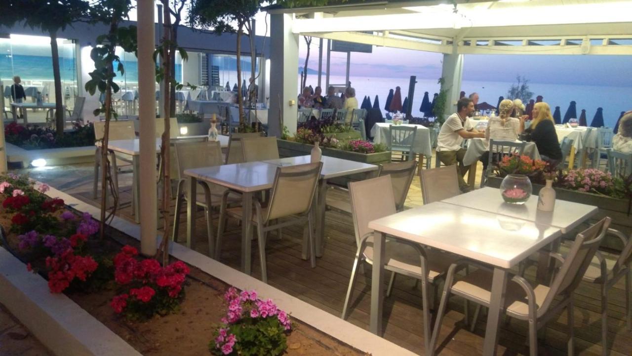 Melina Beach Platanés Exterior photo