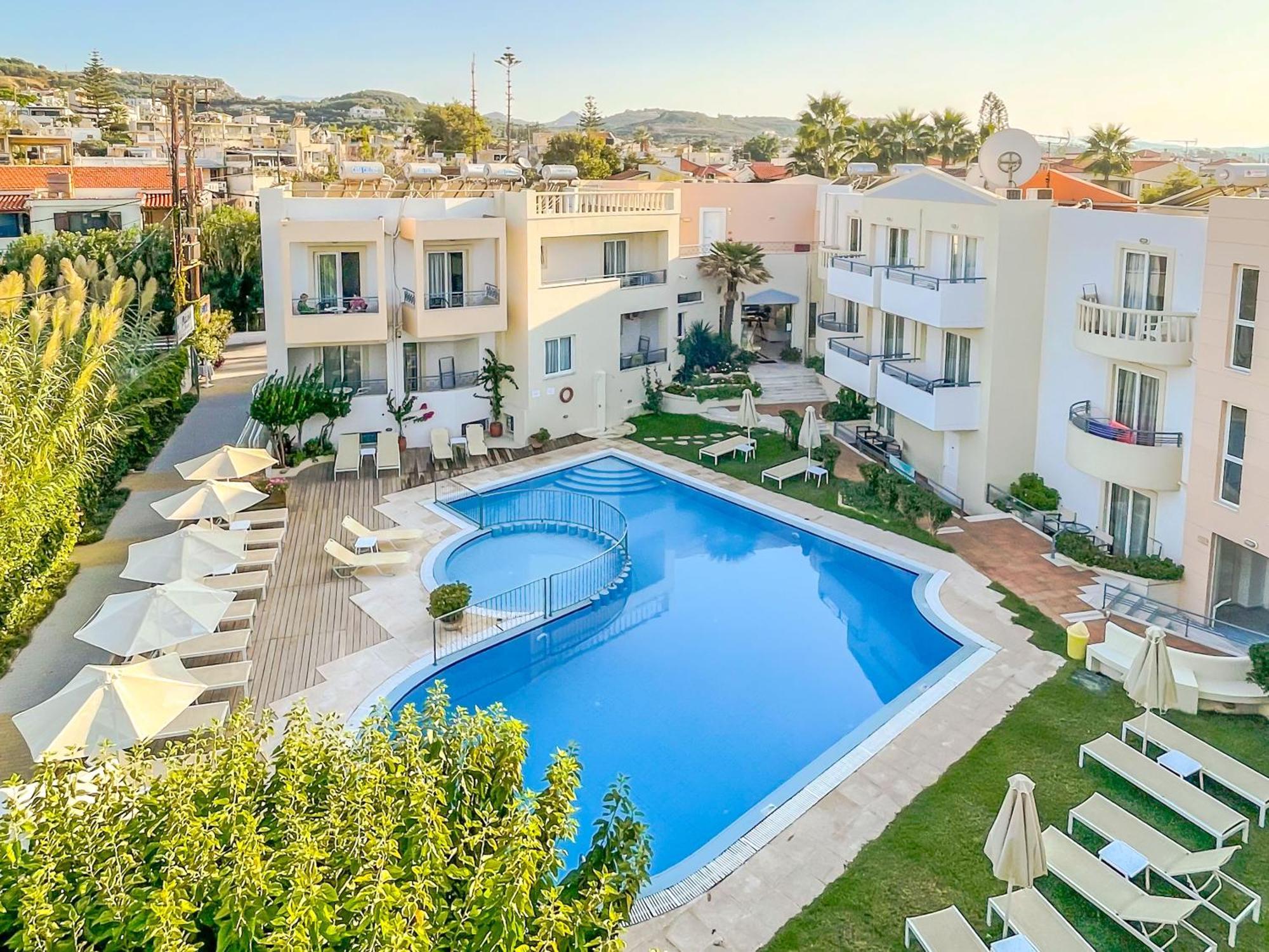 Melina Beach Platanés Exterior photo